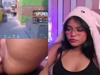 LilyLove1's Live Sex Cam Show