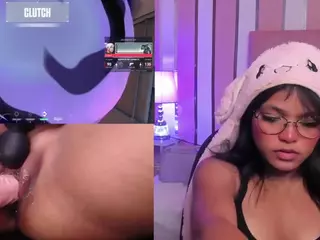 LilyLove1's Live Sex Cam Show