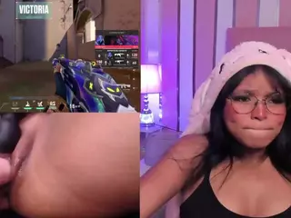 LilyLove1's Live Sex Cam Show