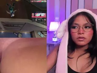 LilyLove1's Live Sex Cam Show