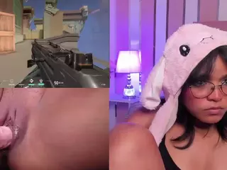 LilyLove1's Live Sex Cam Show
