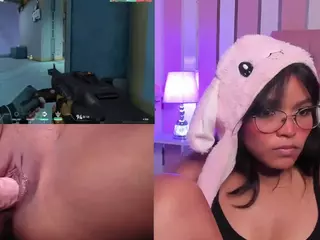 LilyLove1's Live Sex Cam Show
