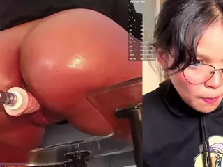 LilyLove1's Live Sex Cam Show