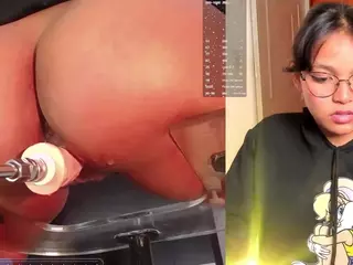 LilyLove1's Live Sex Cam Show