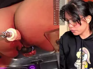 LilyLove1's Live Sex Cam Show
