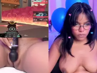 LilyLove1's Live Sex Cam Show