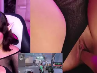 PetiteSally's Live Sex Cam Show