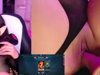 PetiteSally's Live Sex Cam Show