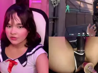 PetiteSally's Live Sex Cam Show