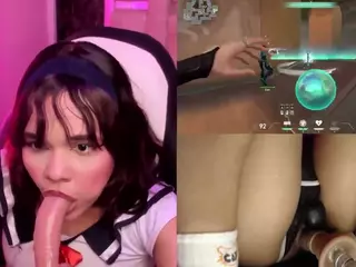 PetiteSally's Live Sex Cam Show