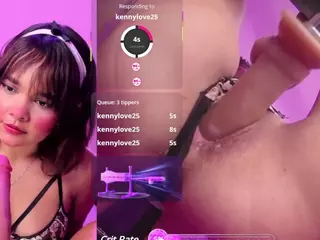 PetiteSally's Live Sex Cam Show