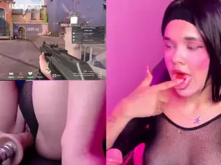 PetiteSally's Live Sex Cam Show