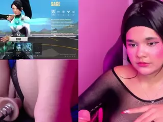 PetiteSally's Live Sex Cam Show
