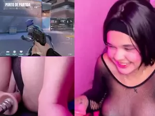 PetiteSally's Live Sex Cam Show