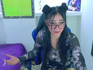 EmmaaHarper's Live Sex Cam Show
