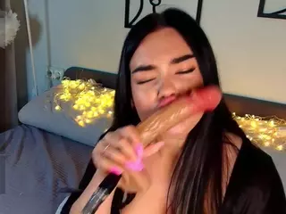 KaterineTailor's Live Sex Cam Show