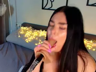 KaterineTailor's Live Sex Cam Show