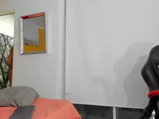 khloe-smith-1's Live Sex Cam Show