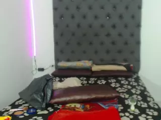 lucianadolll's Live Sex Cam Show