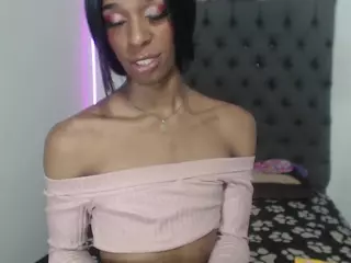 lucianadolll's Live Sex Cam Show