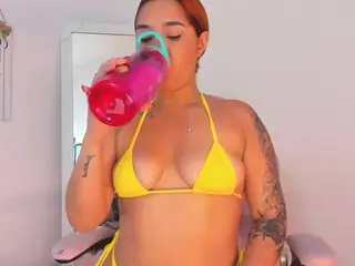 Alba-Grey's Live Sex Cam Show