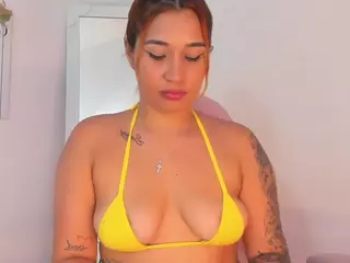 Alba-Grey's Live Sex Cam Show