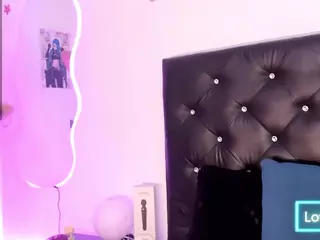 Alba-Grey's Live Sex Cam Show