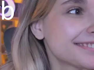 bellalita's Live Sex Cam Show