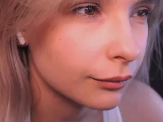 bellalita's Live Sex Cam Show