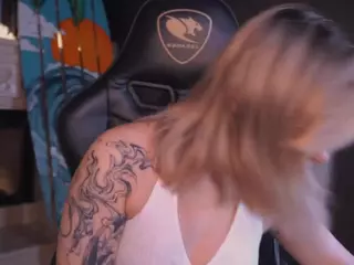 bellalita's Live Sex Cam Show