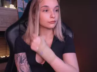 bellalita's Live Sex Cam Show
