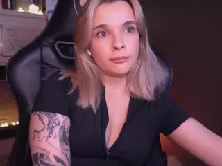 bellalita's Live Sex Cam Show
