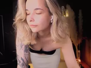 bellalita's Live Sex Cam Show