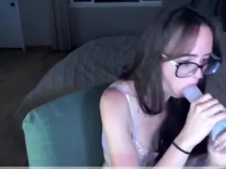 Plantbabeee's Live Sex Cam Show