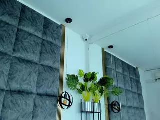 ValentinaStaar's Live Sex Cam Show