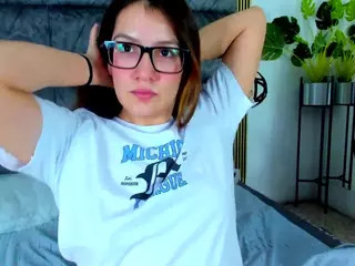 ValentinaStaar's Live Sex Cam Show
