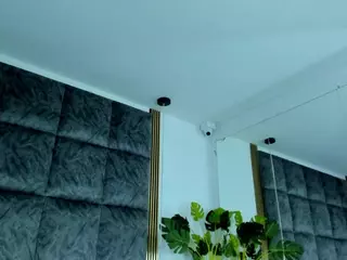 ValentinaStaar's Live Sex Cam Show