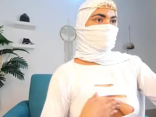 Aura-cute's Live Sex Cam Show