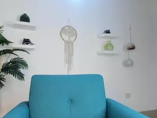 Aura-cute's Live Sex Cam Show