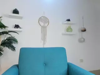 Aura-cute's Live Sex Cam Show