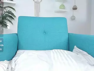 Aura-cute's Live Sex Cam Show