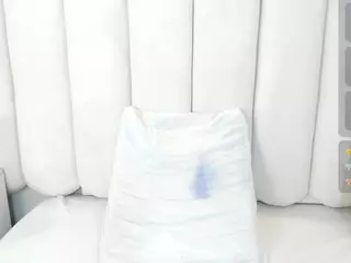 Isabella-colinss's Live Sex Cam Show
