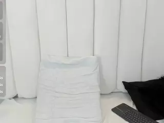 Isabella-colinss's Live Sex Cam Show