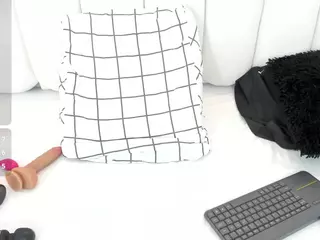 Isabella-colinss's Live Sex Cam Show
