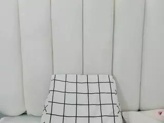 Isabella-colinss's Live Sex Cam Show