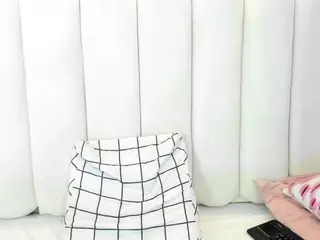 Isabella-colinss's Live Sex Cam Show