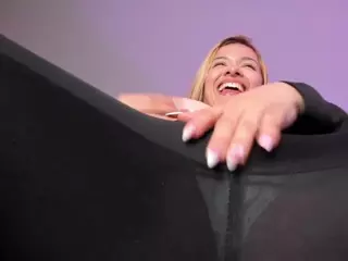 lexxie-bunny's Live Sex Cam Show