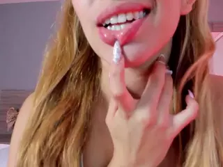 lexxie-bunny's Live Sex Cam Show