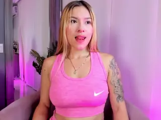 lexxie-bunny's Live Sex Cam Show