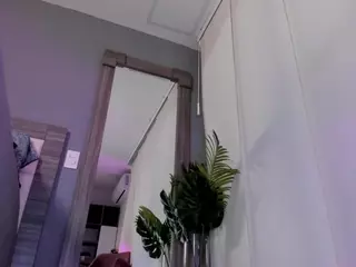 lexxie-bunny's Live Sex Cam Show